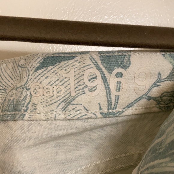 Gap Floral Jeans - Picture 4 of 5